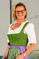 Claudia Hackenbuchner